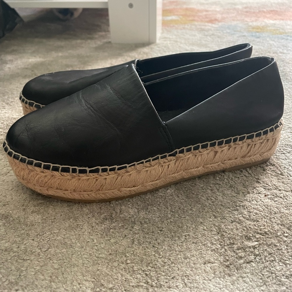 Steve Madden slides